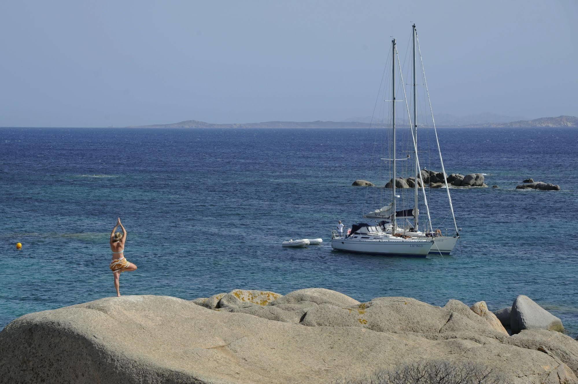 Touring Club Italiano - La Maddalena Hotel Exterior foto